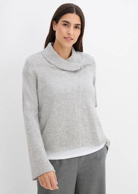 Strickjacke aus Baumwoll-Mix in grau von vorne (im Anschnitt) - bonprix