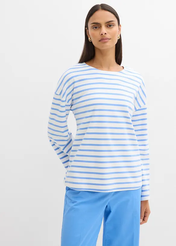 Gestreiftes Langarmshirt aus Bio-Baumwolle in blau von vorne (im Anschnitt) - bonprix Gestreiftes Langarmshirt aus Bio-Baumwolle in blau von vorne (im Anschnitt) - bonprix