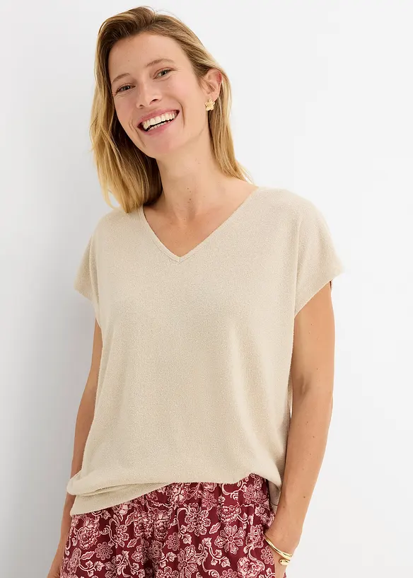 Oversize-Shirt im Struktur-Material in beige von vorne (im Anschnitt) - bonprix Oversize-Shirt im Struktur-Material in beige von vorne (im Anschnitt) - bonprix