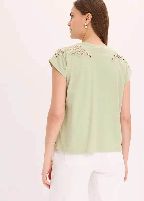 Shirt mit Crochet Detail in grün von hinten (im Anschnitt) - bonprix
