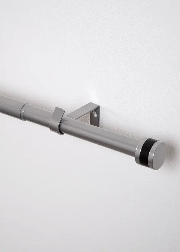 Ausziehbare Gardinenstange mit Endstück in silber von vorne - bonprix