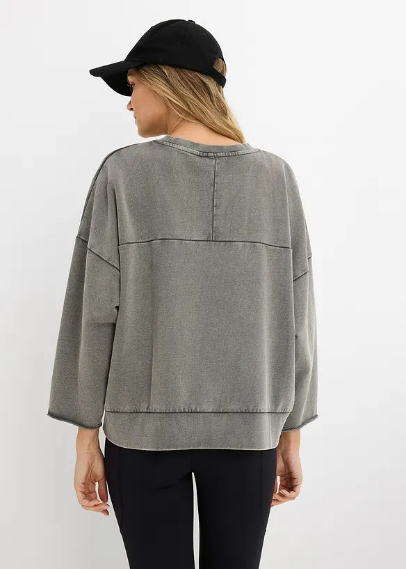 Oversize-Sweatshirt aus reiner Baumwolle in grau von hinten (im Anschnitt) - bonprix