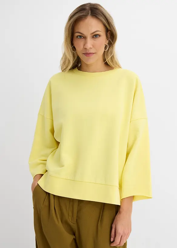 Oversize-Sweatshirt aus reiner Baumwolle in gelb von vorne (im Anschnitt) - bonprix