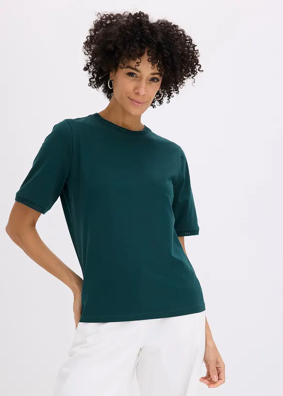 Shirt mit Spitzenborte in grün von vorne (im Anschnitt) - bonprix