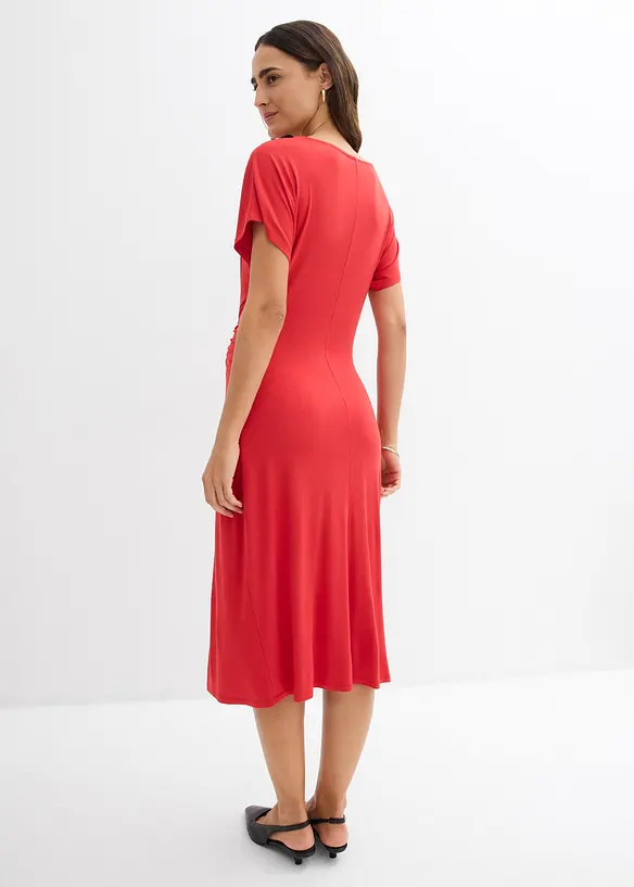 Jerseykleid aus Viskose-Mix in rot von hinten (Totalaufnahme) - bonprix