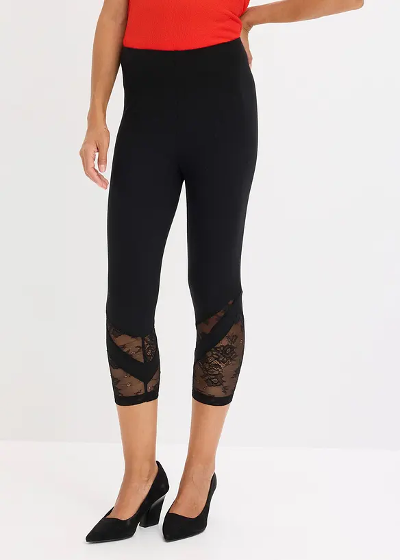 Capri-Leggings mit Spitze in schwarz von vorne - bonprix