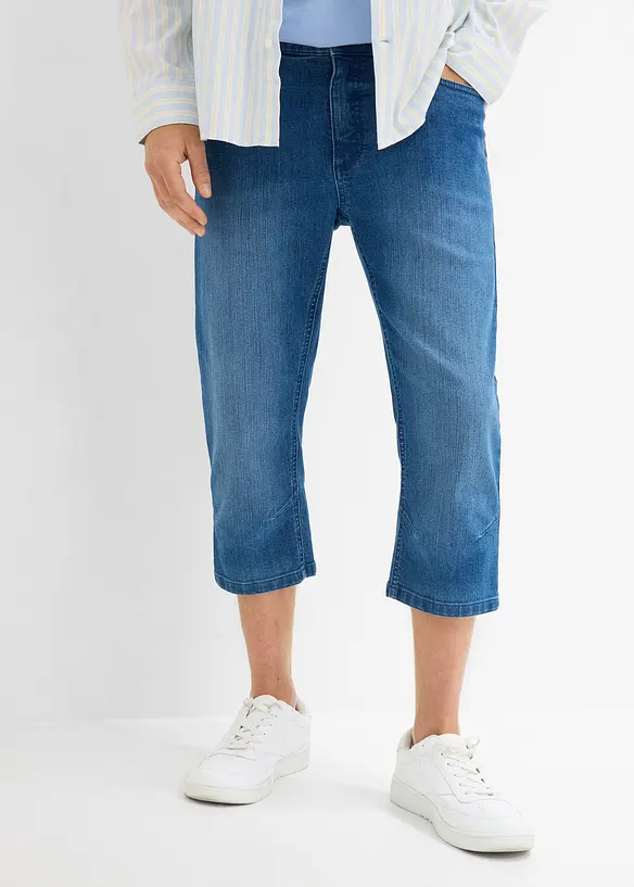 Leichte 3/4-Jeans mit Dehnbund, Slim Fit in blau von vorne - bonprix
