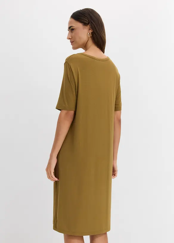 Shirtkleid aus softem Viskose-Mix in grün von hinten (Totalaufnahme) - bonprix