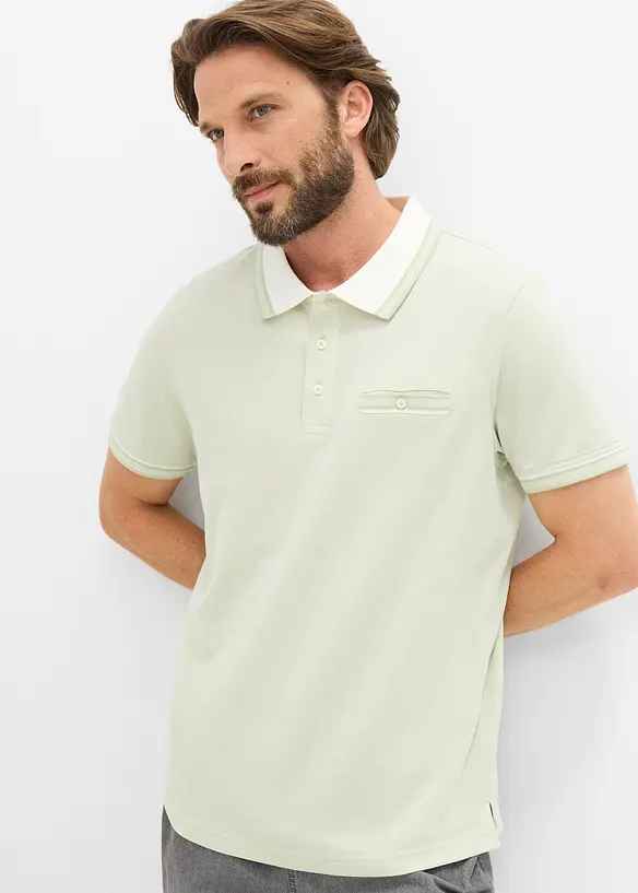 Piqué-Poloshirt aus reiner Bio-Baumwolle in grün von vorne (im Anschnitt) - bonprix