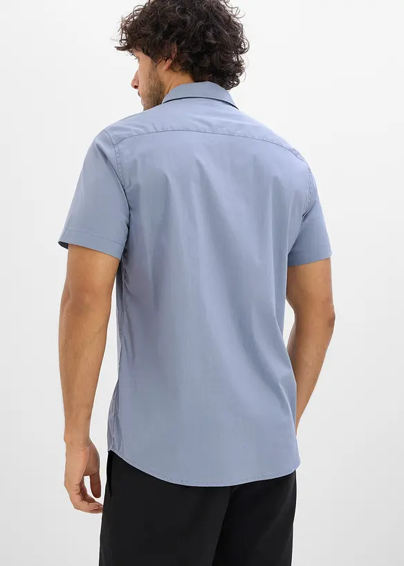 Stretch-Kurzarmhemd in Slim Fit in blau von hinten (im Anschnitt) - bonprix