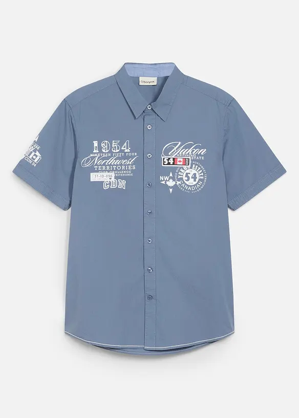 Kurzarmhemd mit Druck in blau von vorne - bonprix