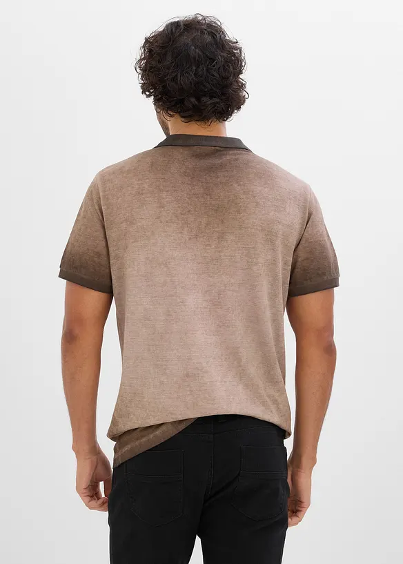 Piqué-Poloshirt in gewaschener Optik in braun von hinten (im Anschnitt) - bonprix