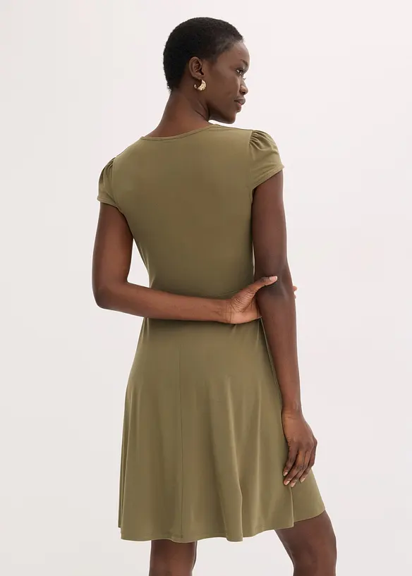 Jerseykleid mit dekorativer Schließe in grün von hinten (Totalaufnahme) - bonprix Jerseykleid mit dekorativer Schließe in grün von hinten (Totalaufnahme) - bonprix