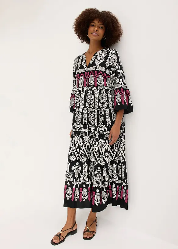 Maxikleid in schwarz von vorne (Totalaufnahme) - bonprix