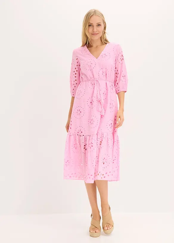 Midikleid aus reiner Baumwolle mit Lochstickerei in rosa von vorne (Totalaufnahme) - bonprix Midikleid aus reiner Baumwolle mit Lochstickerei in rosa von vorne (Totalaufnahme) - bonprix