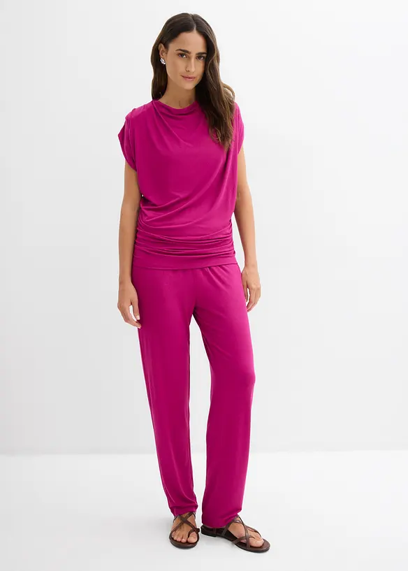 Shirt und Hose (2-tlg.Set)  aus Viskose-Mix in pink von vorne (Totalaufnahme) - bonprix