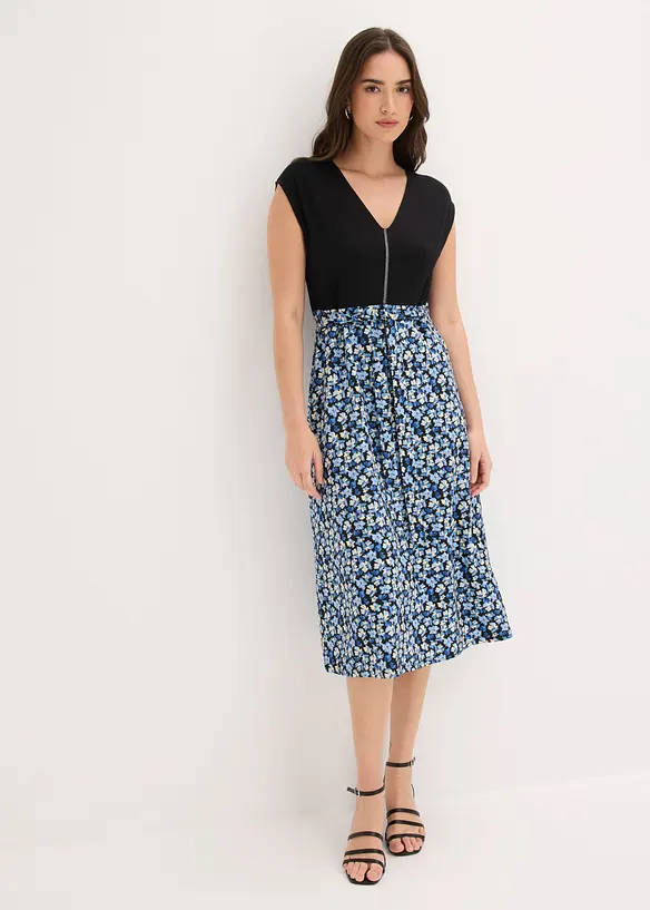 Midi-Jerseykleid aus Viskose-Mix in blau von vorne (Totalaufnahme) - bonprix