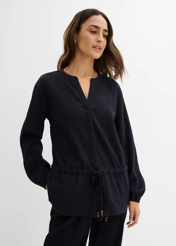 Bluse aus strukturiertem Crinkle in schwarz von vorne (im Anschnitt) - bonprix