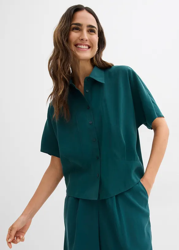 Bluse mit Fledermausärmeln aus Viskose-Mix in grün von vorne (im Anschnitt) - bonprix Bluse mit Fledermausärmeln aus Viskose-Mix in grün von vorne (im Anschnitt) - bonprix
