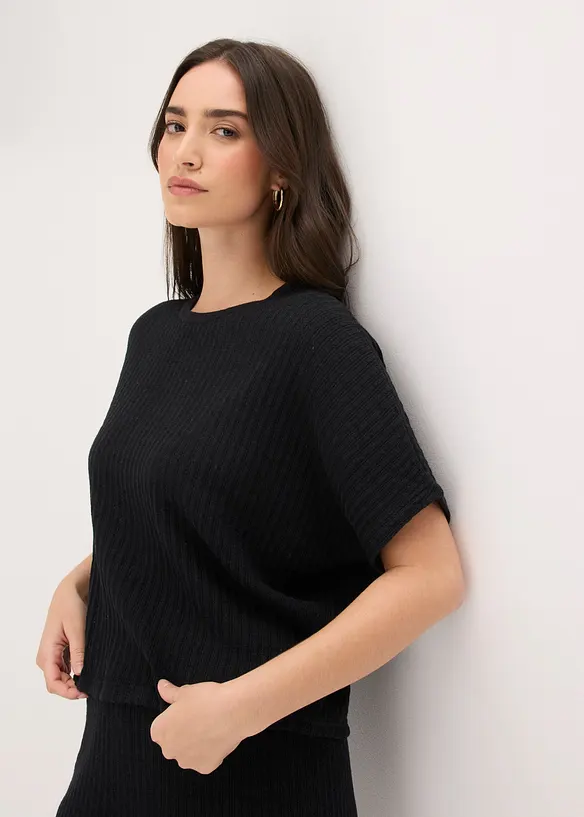 Strickshirt aus luftigem Leinen-Mix in schwarz von vorne (im Anschnitt) - bonprix