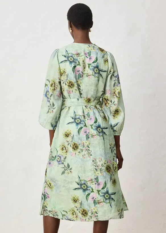Maxikleid aus Ramie in grün von hinten (Totalaufnahme) - bonprix Maxikleid aus Ramie in grün von hinten (Totalaufnahme) - bonprix
