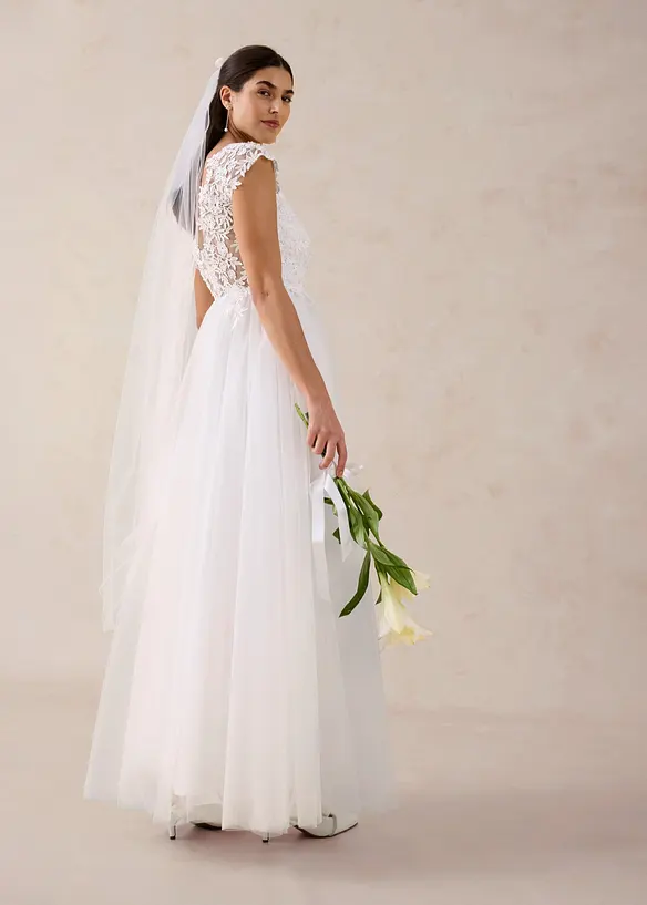 Brautkleid aus zartem Tüll mit Spitze in weiß von hinten (Totalaufnahme) - bonprix Brautkleid aus zartem Tüll mit Spitze in weiß von hinten (Totalaufnahme) - bonprix