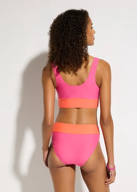 Bedeckender Bustier-Bikini (2-tlg.Set) in pink von hinten (Totalaufnahme) - bonprix