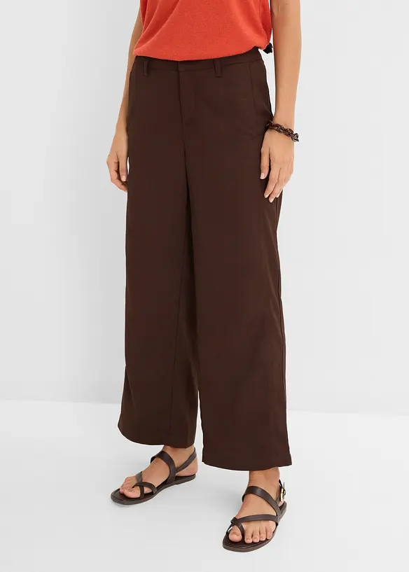 Verkürzte sommerliche Hose in braun von vorne - bonprix