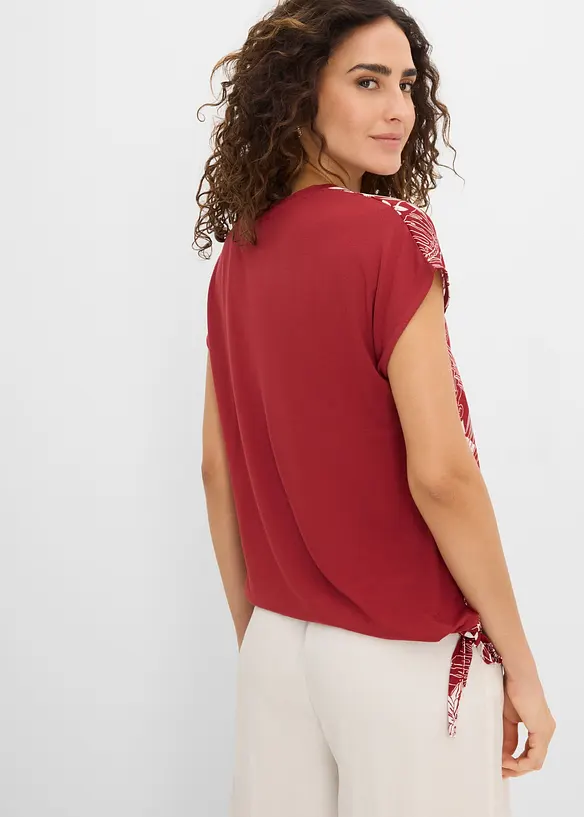 Blusenshirt aus Material-Mix in rot von hinten (im Anschnitt) - bonprix