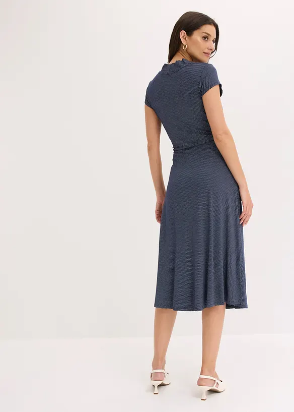 Midikleid aus fließendem Viskose-Mix in blau von hinten (Totalaufnahme) - bonprix Midikleid aus fließendem Viskose-Mix in blau von hinten (Totalaufnahme) - bonprix