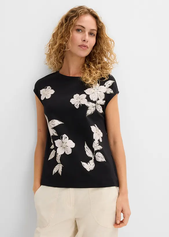 Shirt mit floralem Muster in schwarz von vorne (im Anschnitt) - bonprix