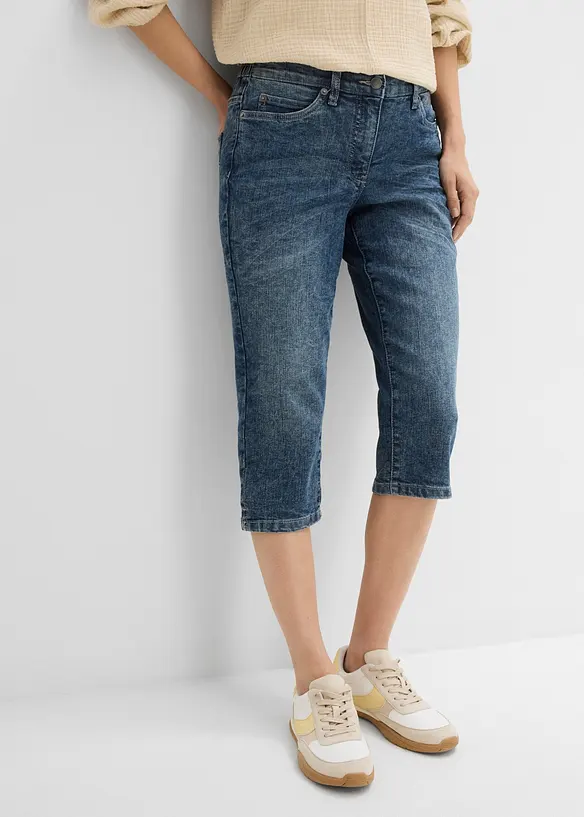 Straight Jeans, Mid Waist, Stretch in blau von vorne - bonprix