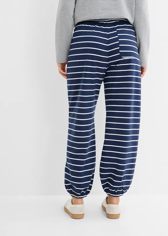 Sweathose aus Baumwoll-Mix in blau von hinten - bonprix