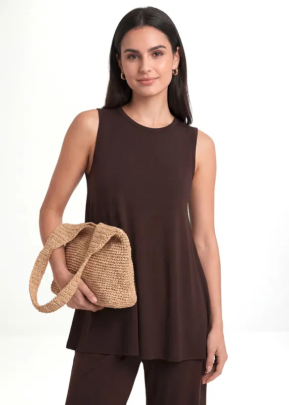 Shirt aus softer Viskose in braun von vorne (im Anschnitt) - bonprix