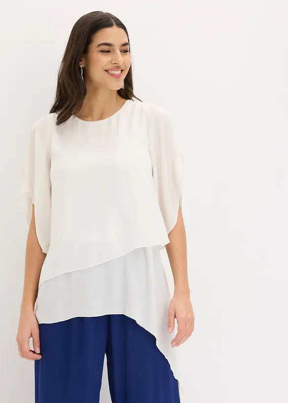 Zipfelbluse im Lagen-Look in weiß von vorne (im Anschnitt) - bonprix
