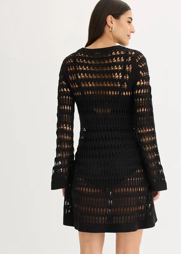Ajour-Strickkleid in schwarz von hinten (Totalaufnahme) - bonprix