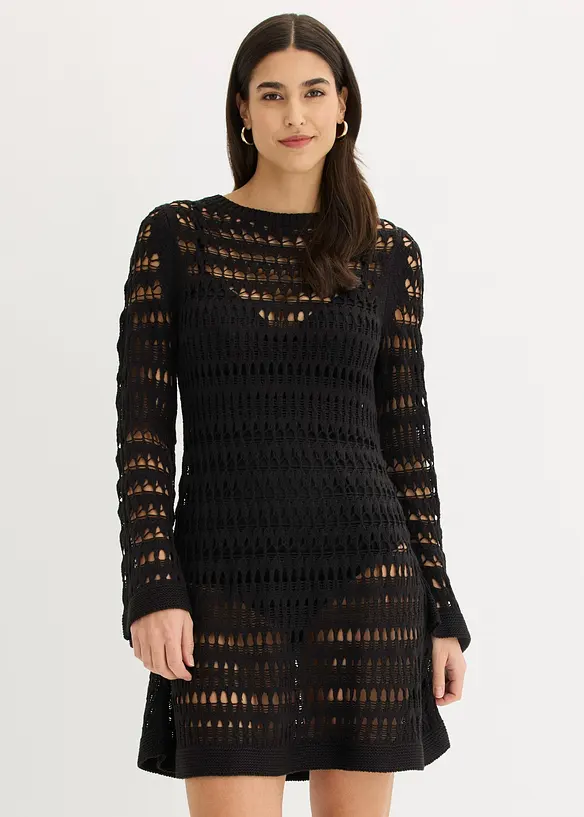 Ajour-Strickkleid in schwarz von vorne (Totalaufnahme) - bonprix