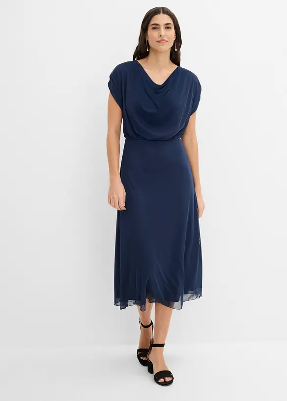 Jerseykleid aus softem Mesh in blau von vorne (Totalaufnahme) - bonprix