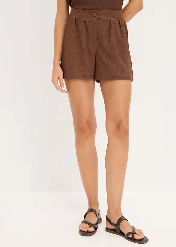 Chino-Shorts aus strukturiertem Crêpe in braun von vorne - bonprix