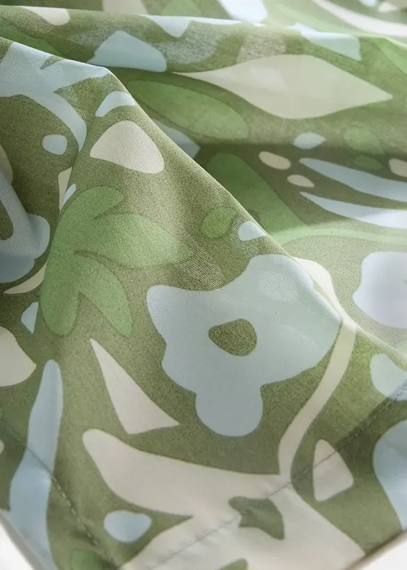 Halbtransparenter Vorhang mit recyceltem Polyester (1er Pack) in grün (Detailaufnahme) - bonprix