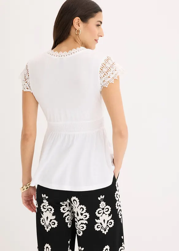 Shirt mit Spitze in weiß von hinten (im Anschnitt) - bonprix Shirt mit Spitze in weiß von hinten (im Anschnitt) - bonprix
