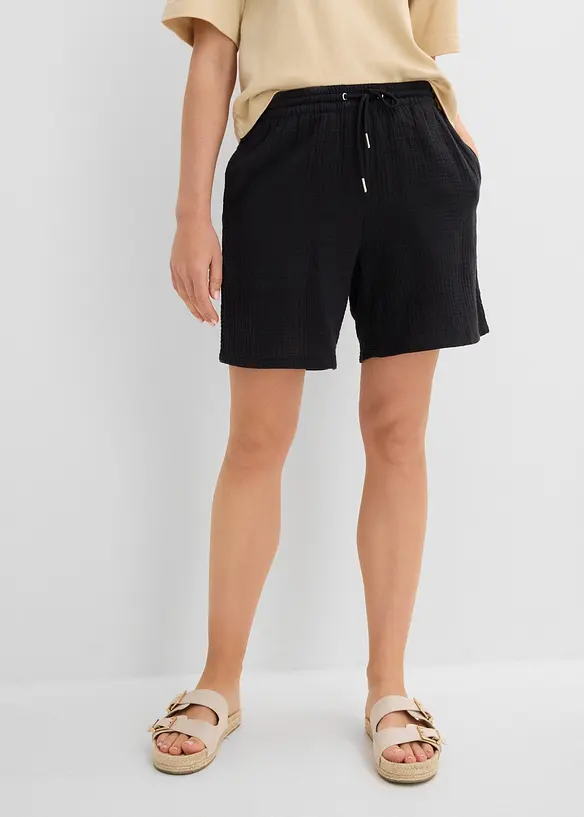 Musselin-Shorts aus reiner Baumwolle in schwarz von vorne - bonprix