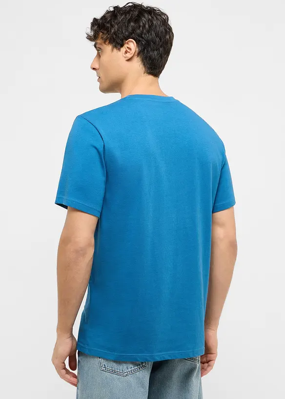 Mustang Austin T-Shirt aus reiner Bio-Baumwolle in blau von hinten (im Anschnitt) - Mustang Jeans