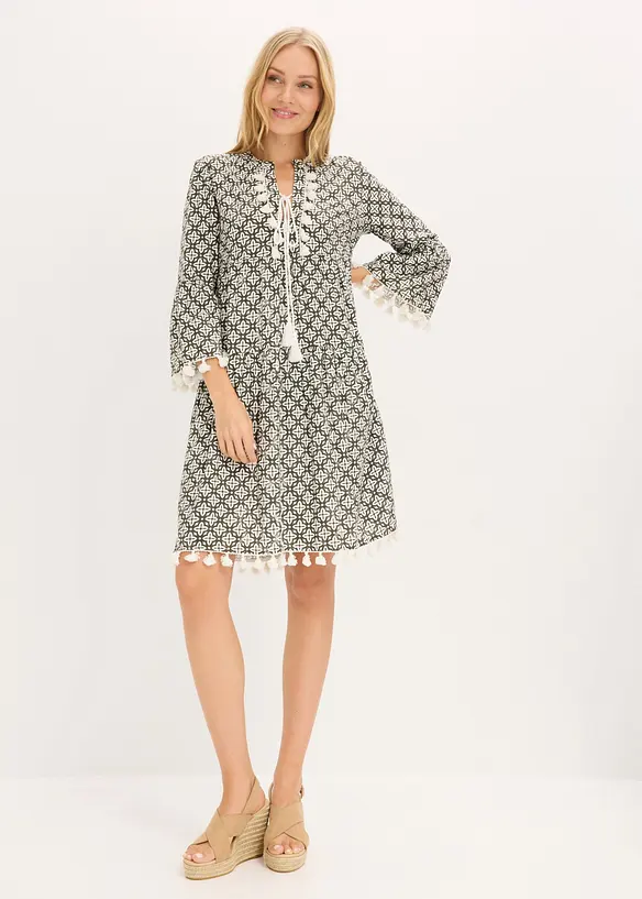 Tunika-Kleid aus softer Viskose in grün von vorne (Totalaufnahme) - bonprix Tunika-Kleid aus softer Viskose in grün von vorne (Totalaufnahme) - bonprix