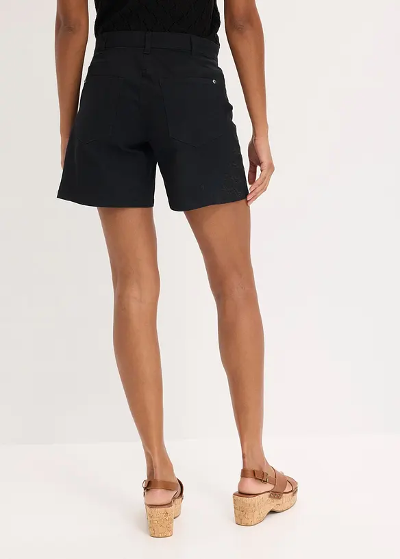 Shorts mit Lochstickerei in schwarz von hinten - bonprix Shorts mit Lochstickerei in schwarz von hinten - bonprix
