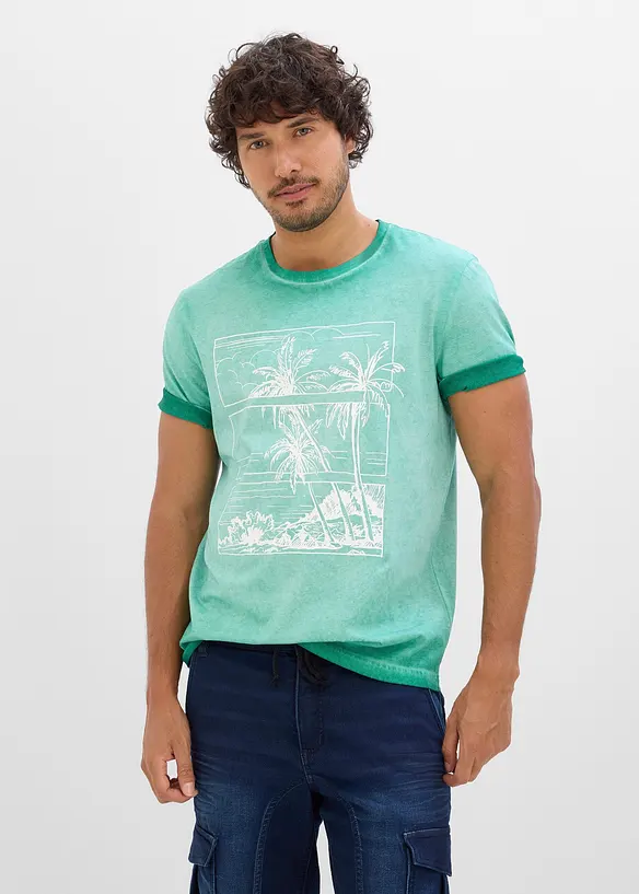 T-Shirt in gewaschener Optik aus Bio-Baumwolle in grün von vorne (im Anschnitt) - bonprix