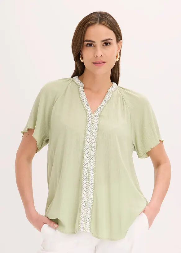 Viskose-Tunika mit Crinkle-Effekt in grün von vorne (im Anschnitt) - bonprix