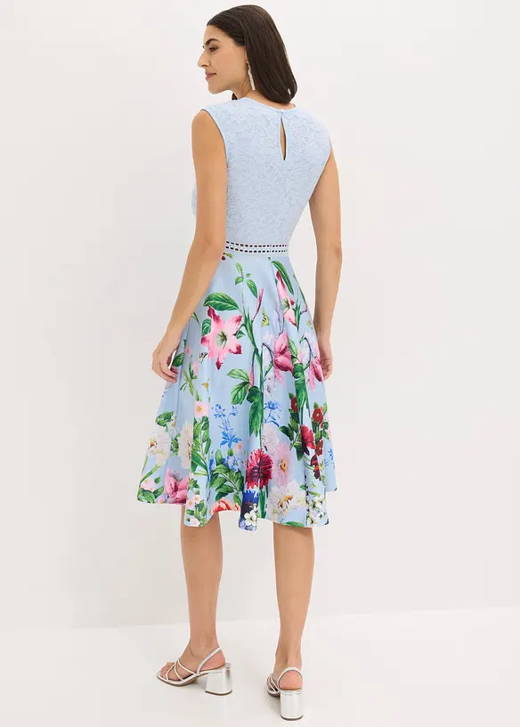 Midikleid mit Spitze in blau von hinten (Totalaufnahme) - bonprix