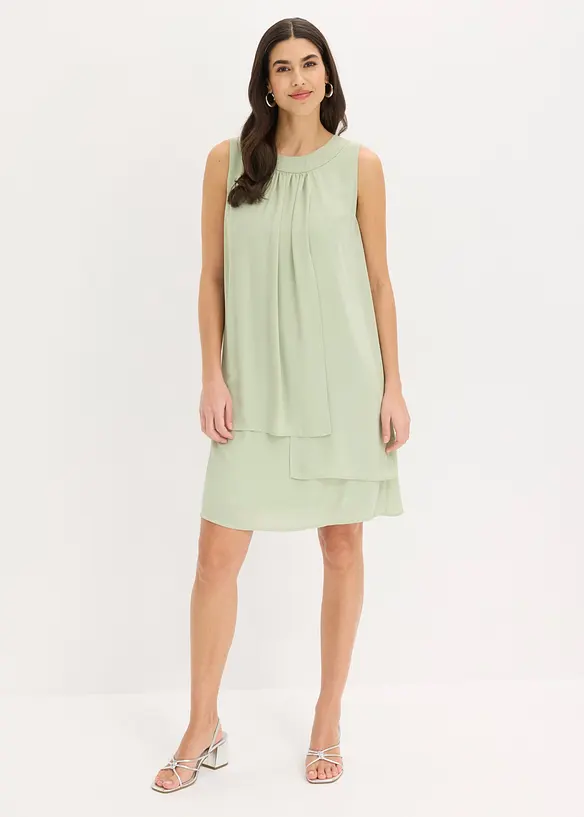 Chiffonkleid im Lagen-Look in grün von vorne (Totalaufnahme) - bonprix
