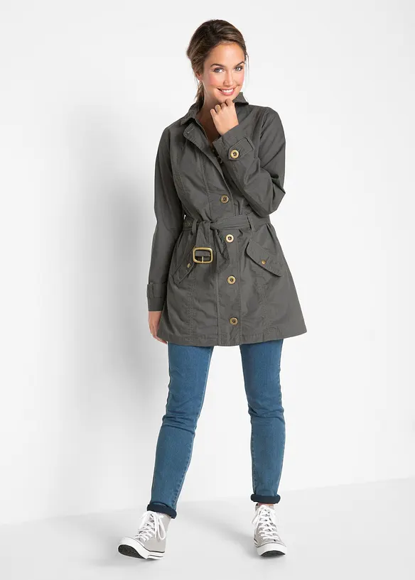 Trenchcoat in grau von vorne (Totalaufnahme) - bonprix